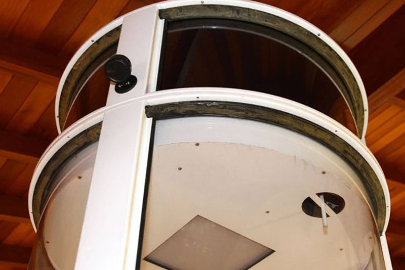 Elevac 200 servindo pavimento superior de casa